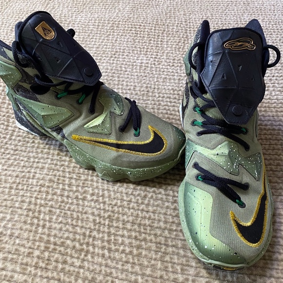 Nike LeBron Other - Nike LeBron, All Star, "Northern Lights" Men's Size 10